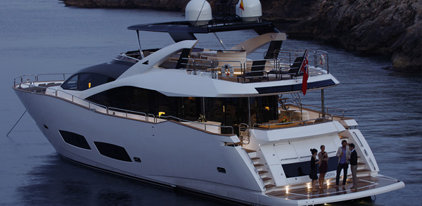 Sunseeker 28M Yacht — powerboat