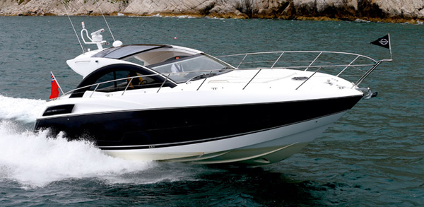 Sunseeker San Remo — powerboat