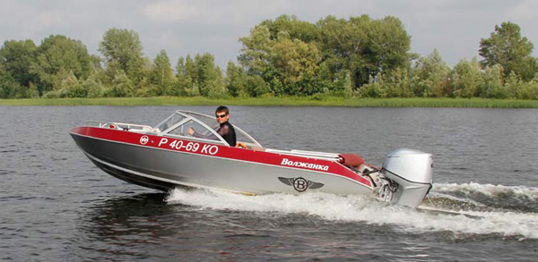 Волжанка 47 Фиш — powerboat