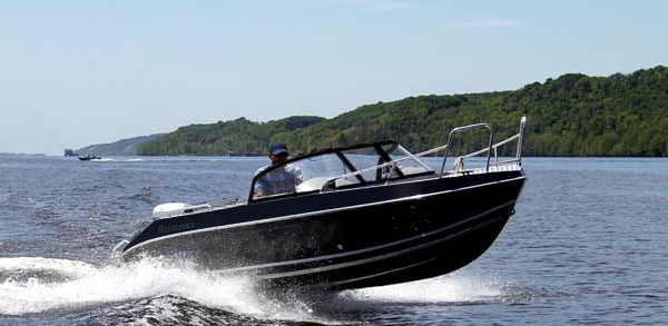 53 — powerboat